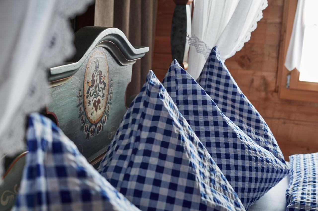 Nostalgie Bed & Breakfast Chraemerhus Curaglia Buitenkant foto