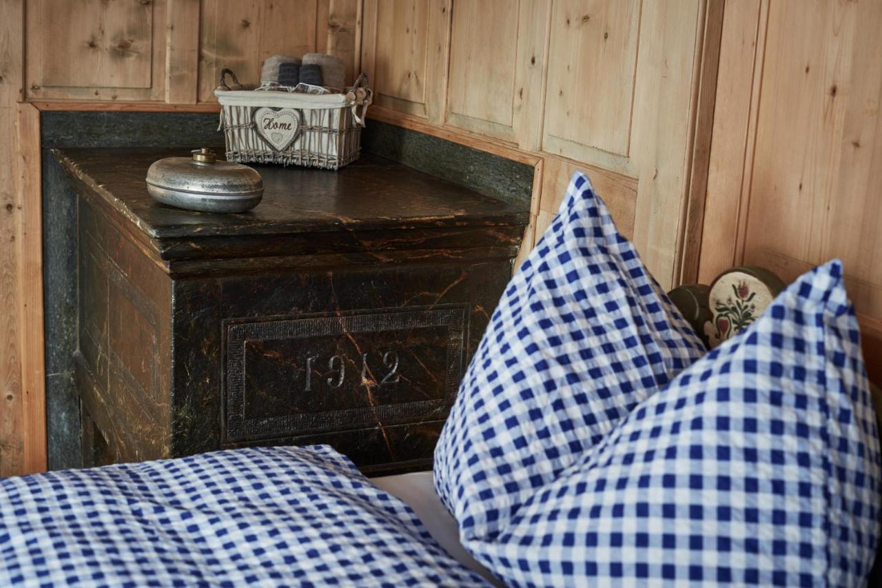 Nostalgie Bed & Breakfast Chraemerhus Curaglia Buitenkant foto