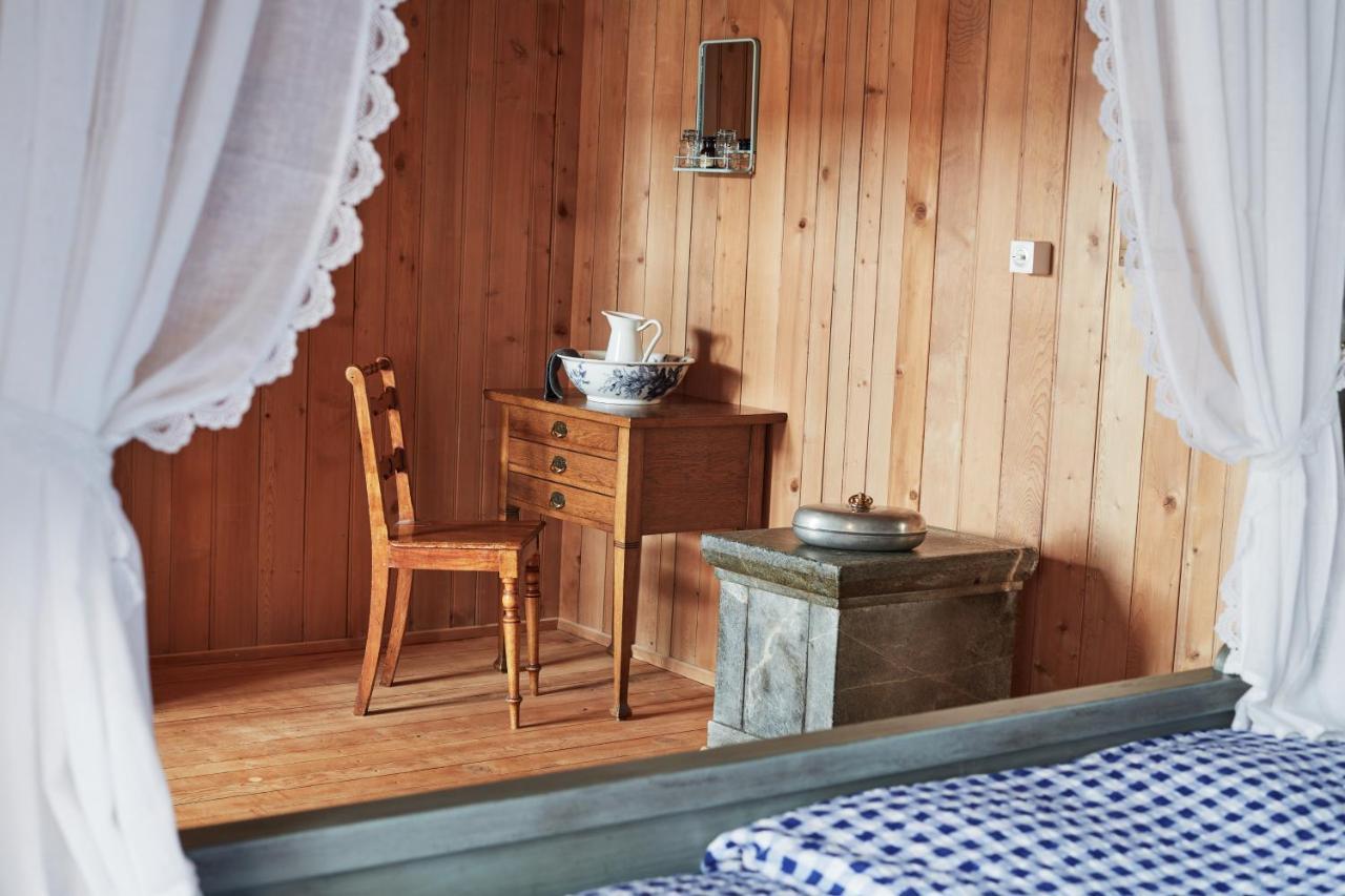 Nostalgie Bed & Breakfast Chraemerhus Curaglia Buitenkant foto