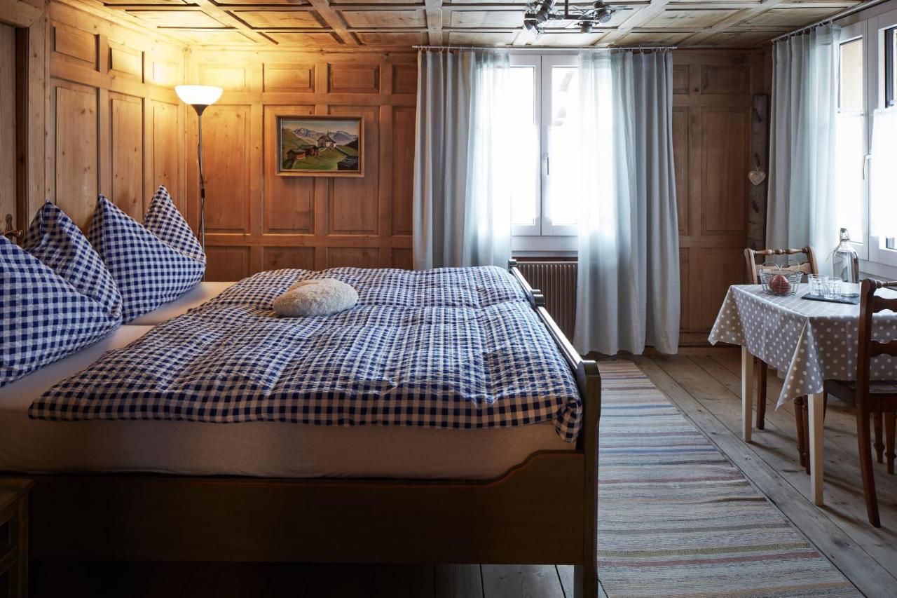Nostalgie Bed & Breakfast Chraemerhus Curaglia Buitenkant foto